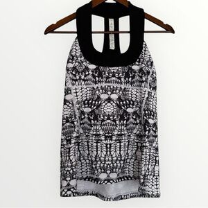 Lululemon Scoop Neck Tank White Black Glacier Lace Size 8 Athletic Athleisure